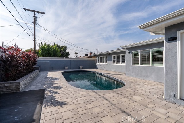 Detail Gallery Image 33 of 40 For 17200 Willard, Lake Balboa,  CA 91406 - 3 Beds | 2/1 Baths