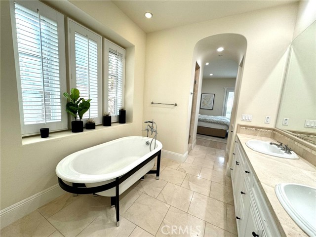 Detail Gallery Image 26 of 48 For 3 Coral Cay, Newport Coast,  CA 92657 - 4 Beds | 3/1 Baths