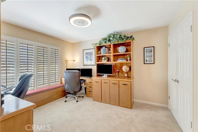 19362 Maidstone Lane, Huntington Beach CA: https://media.crmls.org/medias/b1374111-5ecb-4f9c-9676-690415a63268.jpg