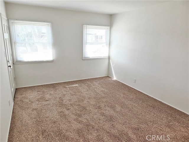 Detail Gallery Image 7 of 46 For 5943 Greentop St., Lakewood,  CA 90713 - 3 Beds | 1 Baths