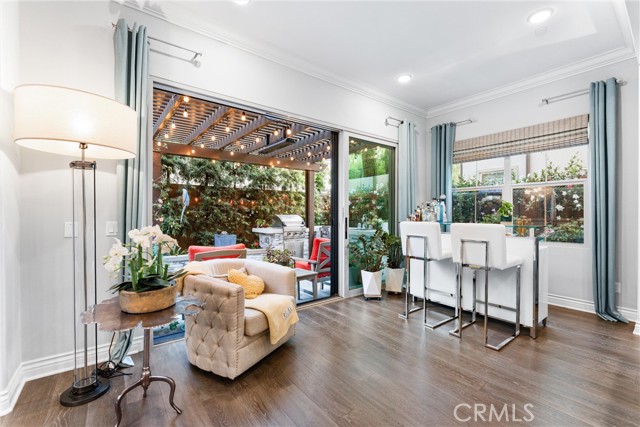 Detail Gallery Image 11 of 57 For 202 Geyser, Irvine,  CA 92618 - 4 Beds | 4/1 Baths