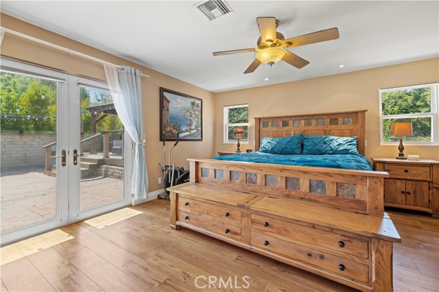 26927 Cuatro Milpas Street, Valencia CA: https://media.crmls.org/medias/b13abcb4-9f5f-4e4f-9f1b-3829138de3d0.jpg