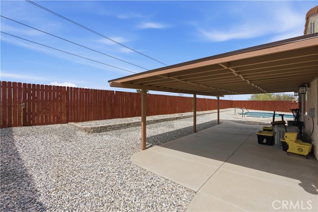 Detail Gallery Image 20 of 34 For 13628 Monterey Ct, Victorville,  CA 92392 - 3 Beds | 2 Baths