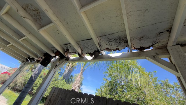 Image 30 of 53 For 18420 Decker