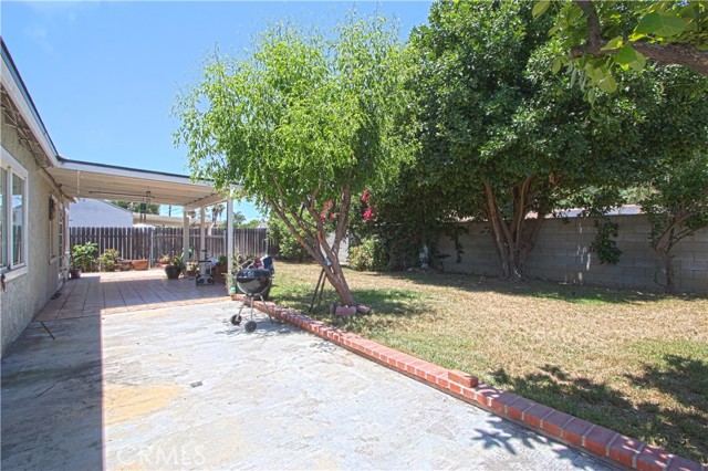 Image 18 of 21 For 17829 Burton Street
