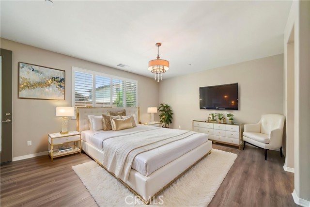 6125 Coopers Hawk Drive, Jurupa Valley CA: https://media.crmls.org/medias/b13c572b-2d48-4bce-8540-875ef9892555.jpg