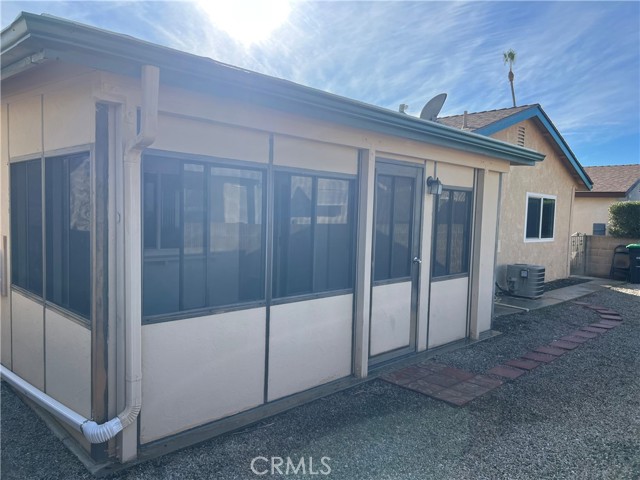 Detail Gallery Image 11 of 15 For 2302 El Grande, Hemet,  CA 92545 - 2 Beds | 2 Baths