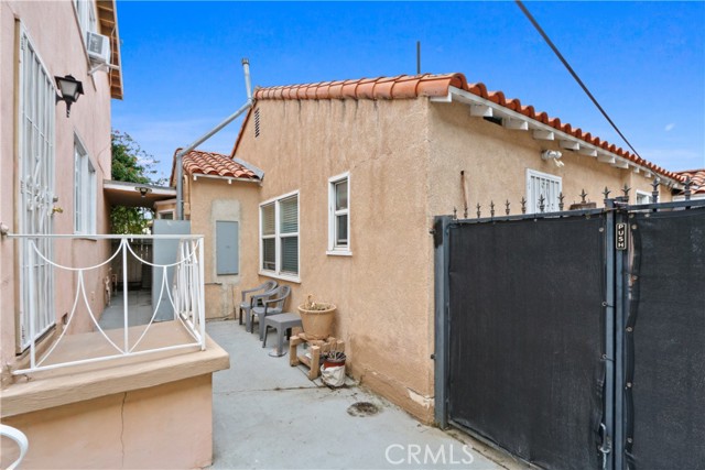 Detail Gallery Image 34 of 34 For 1921 Chariton St, Los Angeles,  CA 90034 - – Beds | – Baths