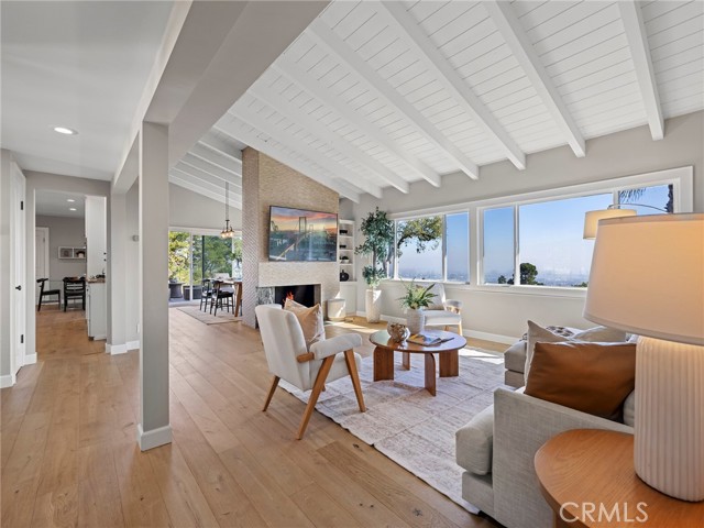 Detail Gallery Image 14 of 46 For 6248 via Canada, Rancho Palos Verdes,  CA 90275 - 4 Beds | 3/1 Baths