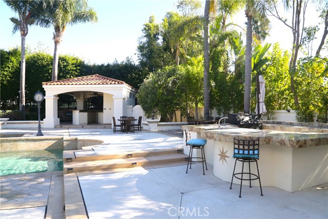 Detail Gallery Image 5 of 16 For 10762 Center Dr, Villa Park,  CA 92861 - 7 Beds | 6/1 Baths