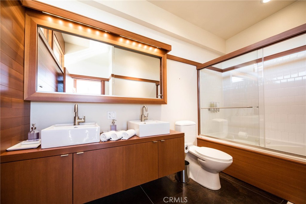 MLS #OC25276005 image #19