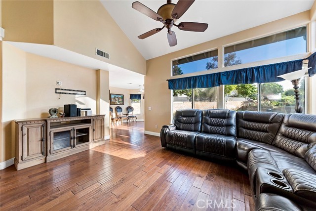Detail Gallery Image 16 of 62 For 31279 Tarryton Ct, Yucaipa,  CA 92399 - 4 Beds | 2/1 Baths