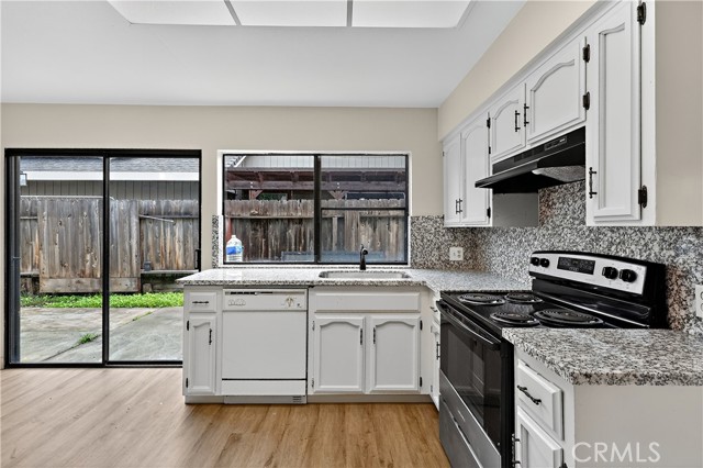 Detail Gallery Image 12 of 52 For 3338 Columbia, Merced,  CA 95340 - 4 Beds | 2 Baths