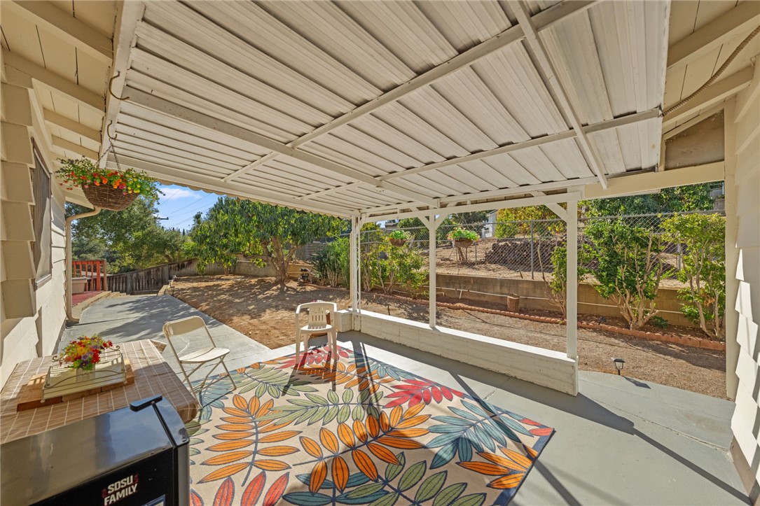 Detail Gallery Image 42 of 58 For 2401 Sunset Dr, Escondido,  CA 92025 - 4 Beds | 2 Baths