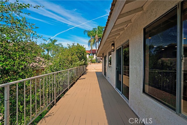 Detail Gallery Image 27 of 43 For 22082 Loch Lomond Dr, Canyon Lake,  CA 92587 - 2 Beds | 2 Baths