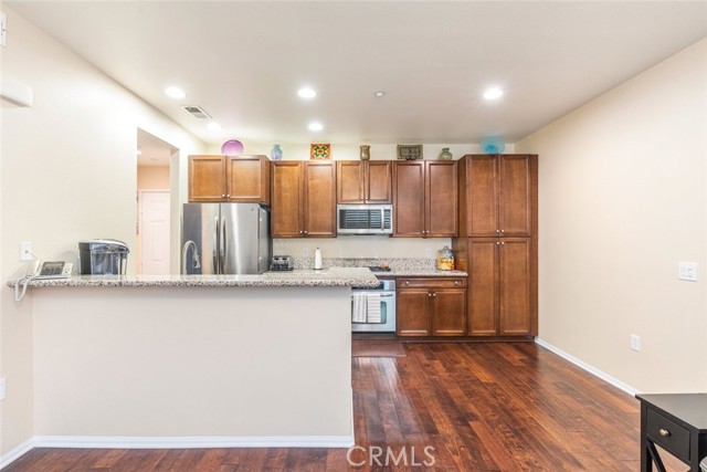 Detail Gallery Image 14 of 47 For 30505 Canyon Hills Rd #2203,  Lake Elsinore,  CA 92532 - 2 Beds | 2/1 Baths