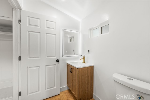 Detail Gallery Image 17 of 25 For 15320 Bledsoe, Sylmar,  CA 91342 - 3 Beds | 2 Baths