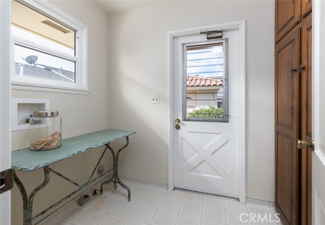 Detail Gallery Image 30 of 44 For 1924 N Baker St, Santa Ana,  CA 92706 - 4 Beds | 2 Baths