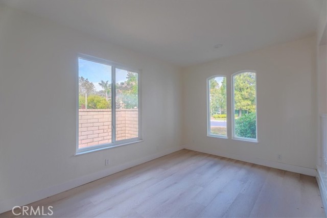 Detail Gallery Image 6 of 55 For 21016 Mendenhall Ct, Topanga,  CA 90290 - 5 Beds | 4/1 Baths