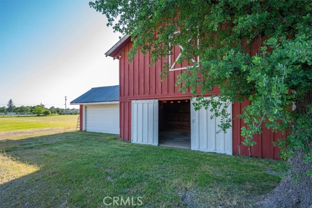 8791 Fox Street, Los Molinos CA: https://media.crmls.org/medias/b140074c-da84-438b-b24a-b0dd69b4bf74.jpg