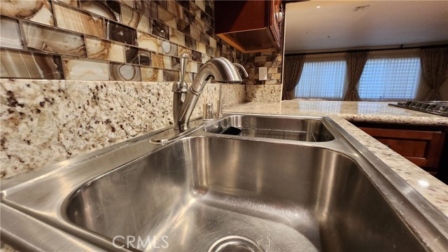 Detail Gallery Image 11 of 38 For 735 W California #106,  Glendale,  CA 91203 - 2 Beds | 2/1 Baths