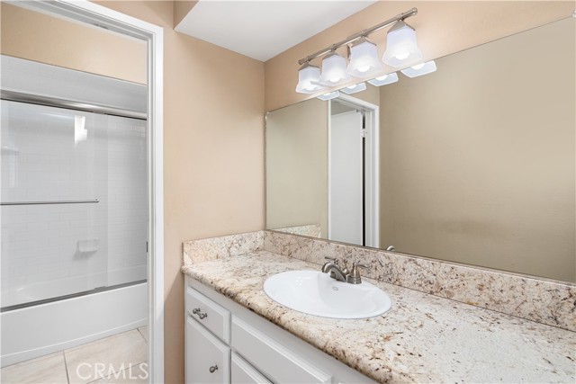 Detail Gallery Image 13 of 20 For 6700 Nottingham Ln #26,  Bakersfield,  CA 93309 - 2 Beds | 1/1 Baths