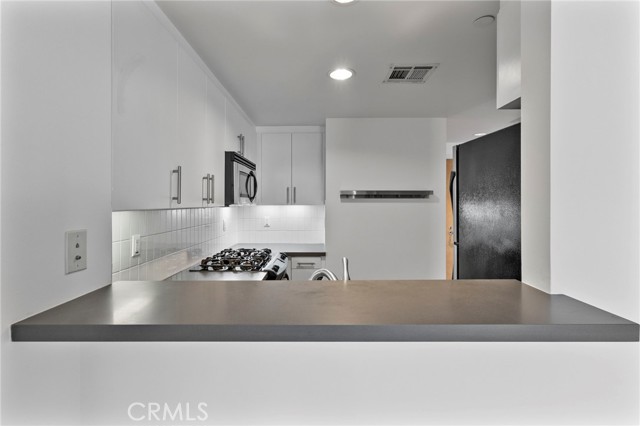 Detail Gallery Image 7 of 19 For 159 W Green, Pasadena,  CA 91105 - 1 Beds | 1 Baths