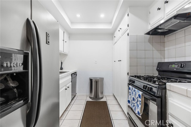 Detail Gallery Image 12 of 39 For 1105 N Dresden #52,  Anaheim,  CA 92801 - 3 Beds | 2/1 Baths