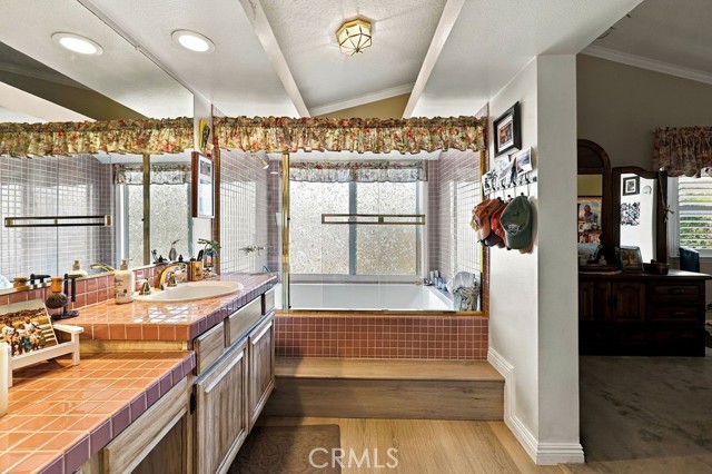 4 Bed Home for Sale in Saugus, California