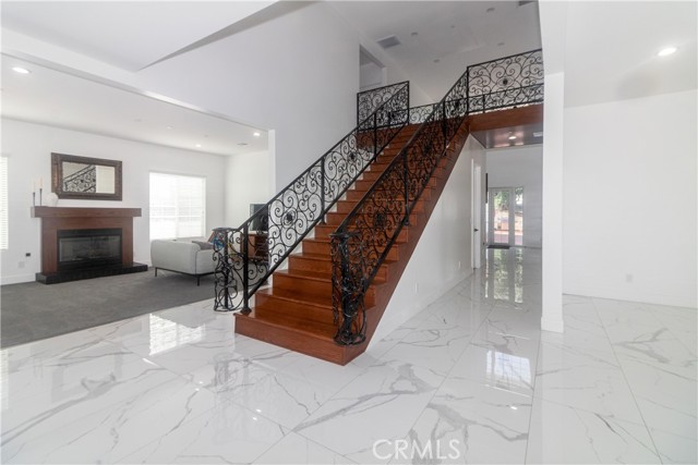 Detail Gallery Image 6 of 53 For 17423 Wicker Way, Riverside,  CA 92504 - 4 Beds | 3/1 Baths