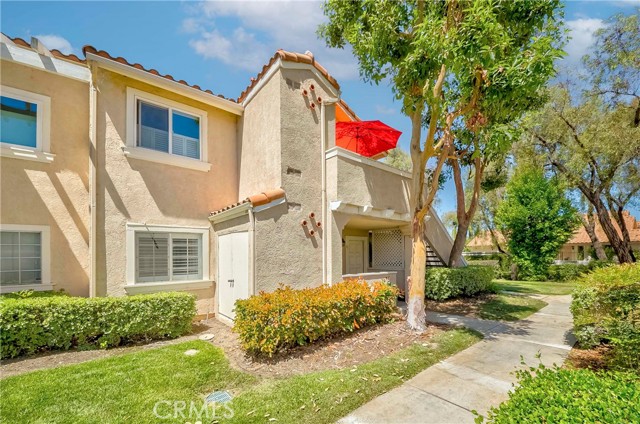 31 Gaviota, Rancho Santa Margarita CA: https://media.crmls.org/medias/b1420b5a-f5bc-4a43-b672-258232c5f613.jpg