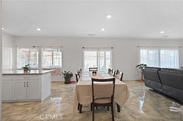 13876 Vantage Street, Moreno Valley CA: https://media.crmls.org/medias/b14267ba-1275-487d-a803-dc4cfad3f04c.jpg