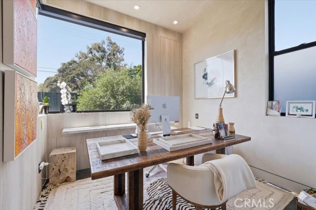 Detail Gallery Image 13 of 62 For 750 California Ave, Venice,  CA 90291 - 4 Beds | 4 Baths