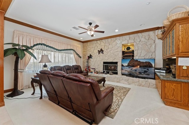 Detail Gallery Image 22 of 75 For 6975 Wyndham Hill Dr, Riverside,  CA 92506 - 4 Beds | 4/1 Baths