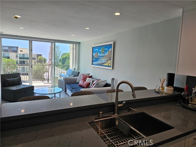 Detail Gallery Image 8 of 25 For 23901 Civic Center Way #353,  Malibu,  CA 90265 - 2 Beds | 2 Baths