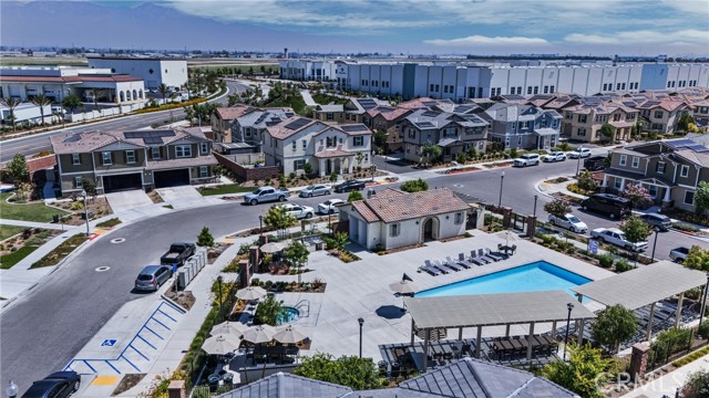 Detail Gallery Image 23 of 29 For 15971 Aventurine Ln, Chino,  CA 91708 - 3 Beds | 2/1 Baths