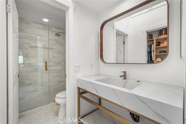 Detail Gallery Image 21 of 37 For 5473 Spanish Oak Ln #G,  Oak Park,  CA 91377 - 2 Beds | 2/1 Baths
