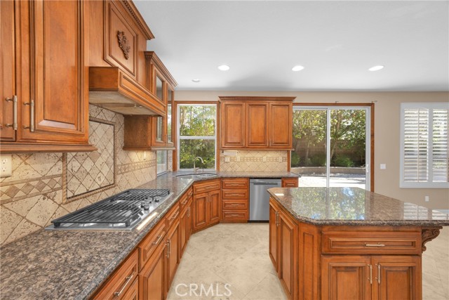 MLS #OC25234002 image #18