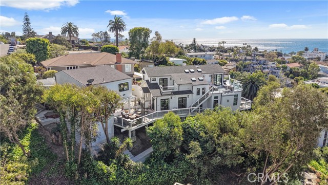 Detail Gallery Image 66 of 74 For 405 Blumont St, Laguna Beach,  CA 92651 - 5 Beds | 6/1 Baths