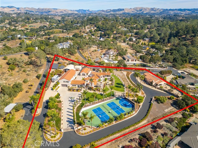 515 Windermere Lane, Arroyo Grande CA: https://media.crmls.org/medias/b1480772-4fa5-444e-aab2-1b299d6f40c4.jpg
