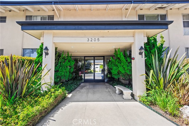 3205 Merrill, Torrance CA: https://media.crmls.org/medias/b14818f4-47d2-4237-93d9-890a88db1a91.jpg