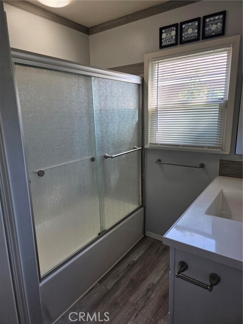 Detail Gallery Image 8 of 13 For 520 Country Club Lane, San Bernardino,  CA 92404 - 3 Beds | 1/1 Baths