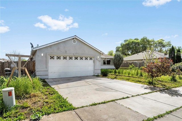 Image 2 of 37 For 3240 4th St  