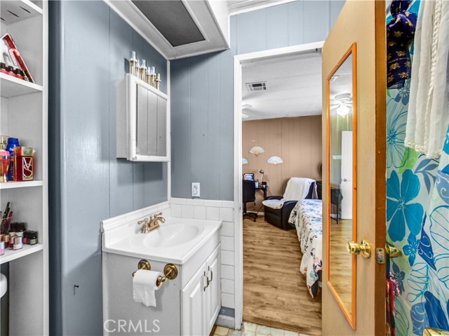 Detail Gallery Image 12 of 30 For 1001 W Lambert Rd #20,  La Habra,  CA 90631 - 2 Beds | 2 Baths