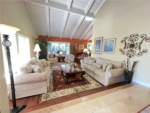 Detail Gallery Image 8 of 29 For 25541 Rocky Beach Ln, Dana Point,  CA 92629 - 4 Beds | 2/1 Baths