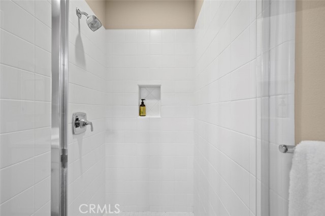 182 Firefly, Irvine CA: https://media.crmls.org/medias/b149fa68-0594-4184-a2d2-669b7ef7010f.jpg