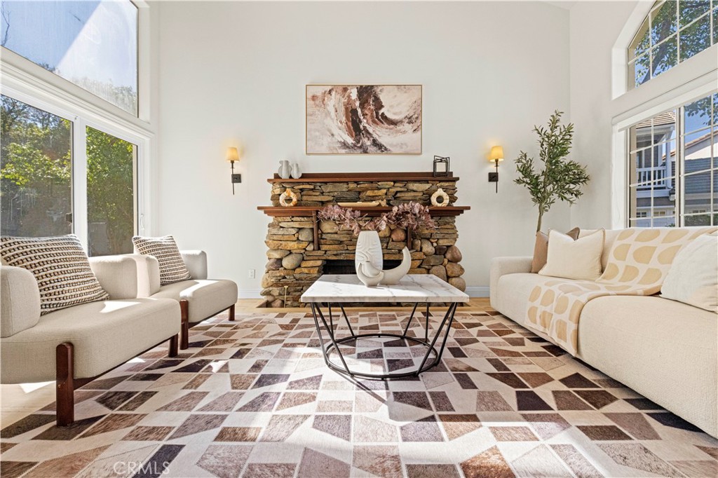 MLS #OC25257954 image #24