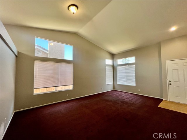 13633 Bentwood Street, Hesperia CA: https://media.crmls.org/medias/b14ac31b-0443-42ae-818e-a2dc02e86569.jpg