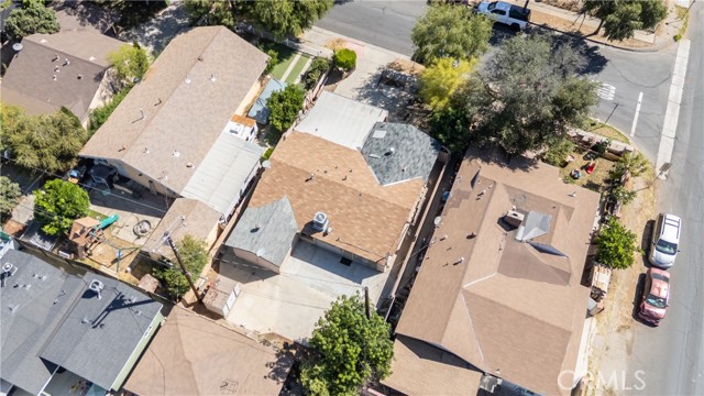 604 Woodworth Street, San Fernando CA: https://media.crmls.org/medias/b14acce8-d284-4ce2-9bdc-84f62586fe6d.jpg