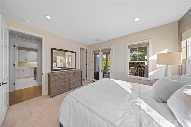 Detail Gallery Image 44 of 71 For 213 Radial, Irvine,  CA 92618 - 4 Beds | 4/1 Baths